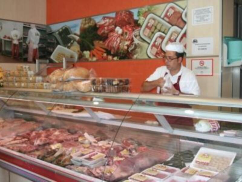 ADAD apoya la modernización de la única empresa comarcal dedicada a la producción y comercialización de carne ecológica 
