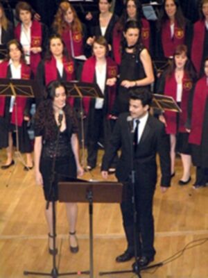 Musical góspel del coro de la Universidad de Sevilla, en Cajasol