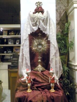 Galería de altares y balcones del Corpus Christi del centro Sevillano