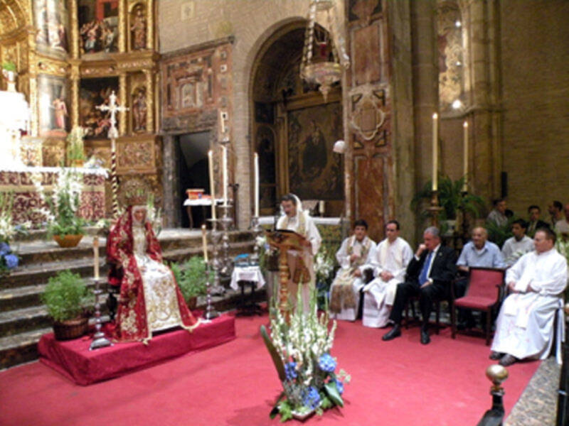 Felicitaciones y Salutación a la Abuela de Triana 2011