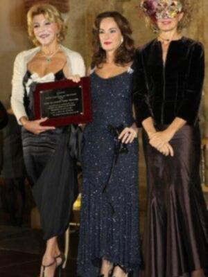 Fiesta de gala y mascaras en los Reales Alcázares de Sevilla  