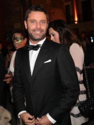 Fiesta de gala y mascaras en los Reales Alcázares de Sevilla  