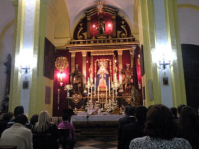 Altar de Triduo de la Virgen de los Reyes, Patrona de los Sastres.