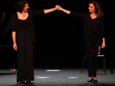 Los Duques de alba en el teatro para ver a Ana Belén