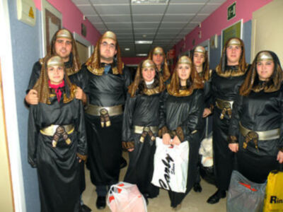 El cartero Real visito el Hospital Macarena.