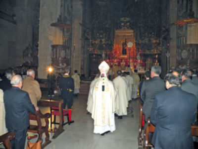 Juan José Asenjo, Arzobispo de Sevilla, presidio la Función Solemne a Jesús de Pasión
