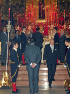 Juan José Asenjo, Arzobispo de Sevilla, presidio la Función Solemne a Jesús de Pasión