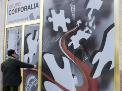 Puzzle Rojo busca franquiciados para su concepto integral de comunicación y marketing para empresas