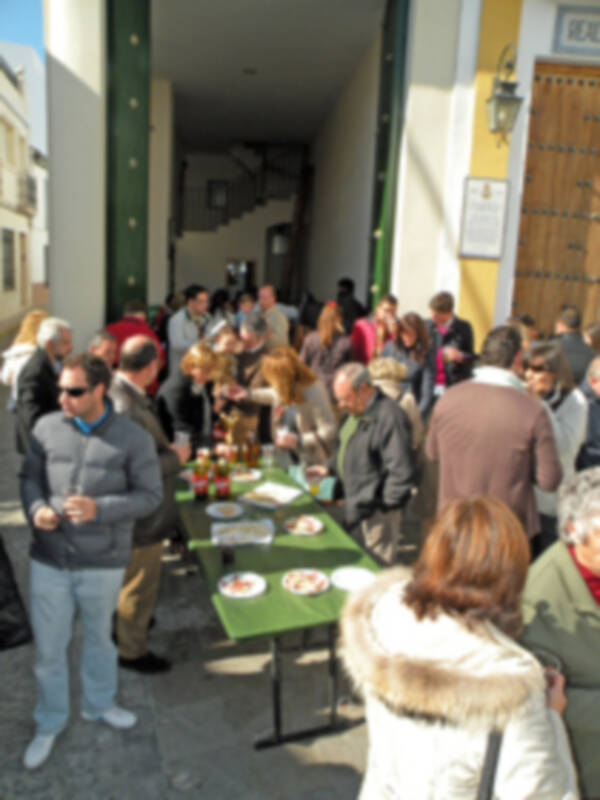 Presentación del tercer cartel de la Tertulia cofrade verde capirote de Alcalá del Río