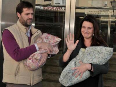 Alejandra Osborne ya tiene a sus mellizos en su casa sevillana