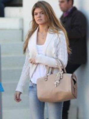 Eva González fue a la plaza a ver torear a su novio Cayetano 