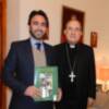 Presentado al arzobispo de Sevilla el nuevo trabajo de viñetas cofrades 