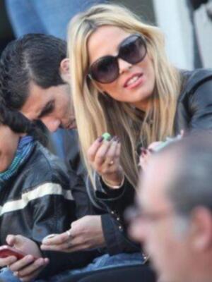 Eva González fue a la plaza a ver torear a su novio Cayetano 