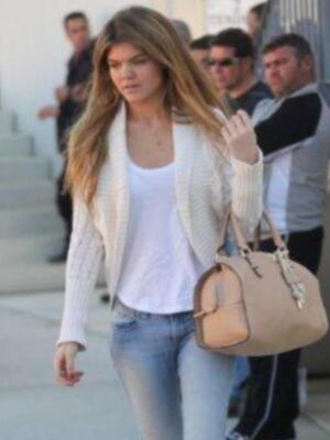 Eva González fue a la plaza a ver torear a su novio Cayetano 