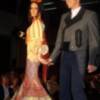 Gloria Camila cumple 16 años sobre la pasarela ante la orgullosa mirada de su padre y su hermano que regreso de Irlanda