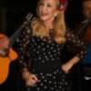 Carmen Lomana inaugura la primavera en Sevilla con la tuna