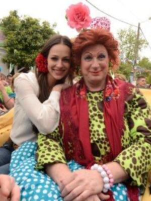 Eva González se va de feria con los Morancos