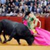 Rafaelillo da una vuelta al ruedo en la de Miura