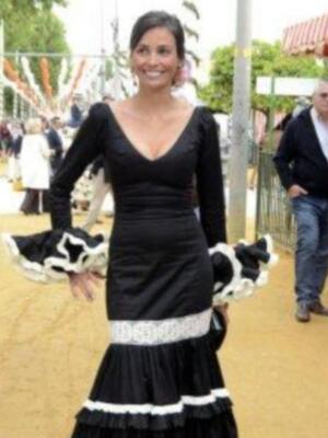 Numerosos personajes conocidos en Feria de Sevilla 2012