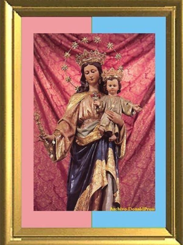 Mes de Mayo: Mes de María, Cultos en Honor y Gloria de María Auxiliadora Coronada en su Basílica en la Casa Salesiana de la Trinidad en Sevilla.