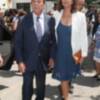 Felipe González reúne a las tres mujeres de su vida en Sevilla, su pareja Mar, su hija María y su nieta Elena