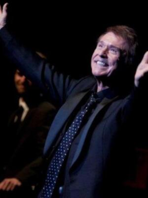 Raphael en Sevilla ante 1.800 espectadores 