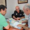 Informan sobre la retirada de las farolas solares del paseo marítimo y la coordinación del tráfico (Chipiona)