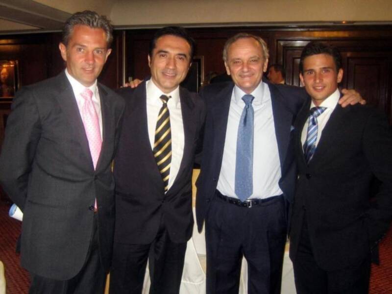 Subastada una obra de Antonio Montiel para la fundación FEHV