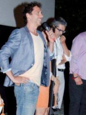   Paco León ejerce de padrazo 