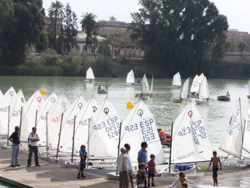 XXXVII Trofeo Club Náutico Sevilla de la clase Optimist