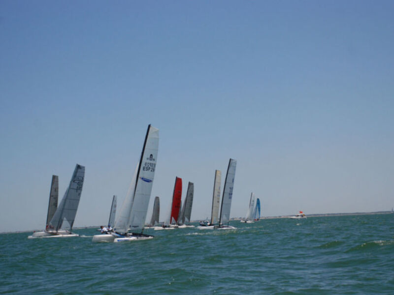 Comenzada la liga de catamaranes(Chipiona)