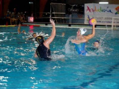 Derrota del C.W. Dos Hermanas en el arranque de la ronda preliminar de la LEN Trophy