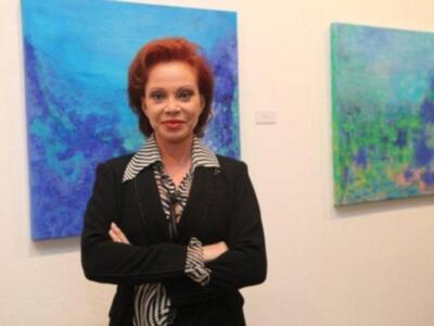 Paloma San Basilio expone por primera vez en Sevilla sus cuadros