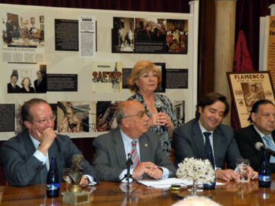 Sevilla. Mesas redonda por el ciclo de homenaje a José María Pérez Blanco (Pepe perejil)