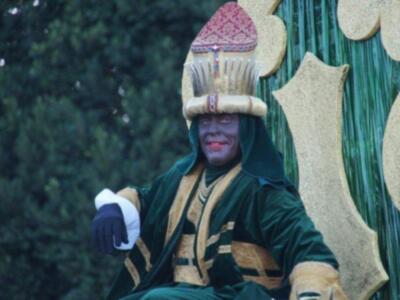 Sergio Ramos y Pilar Rubio fueron a ver a Davila Miura convertido en rey Baltasar.