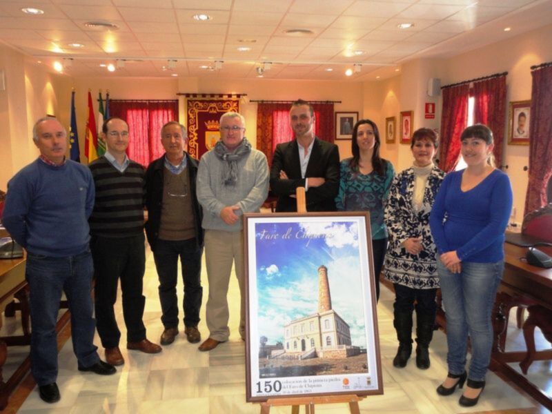 Presentado el cartel anunciador del 150 aniversario de la primera piedra del Faro de Chipiona 