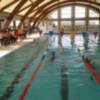 La piscina municipal ofrece natación adaptada a todas las edades con fines deportivos y terapéuticos(Chipiona)