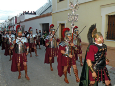 Esplendor de Jueves Santo en la Hermandad de la Vera-cruz de Alcalá del Río