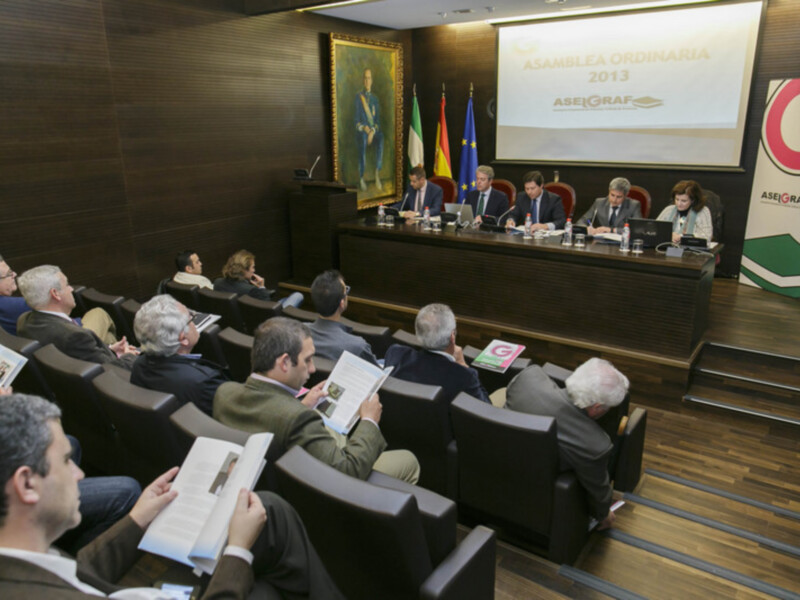 La pérdida de empleo y la baja demanda de trabajo, principales rémoras del sector gráfico andaluz