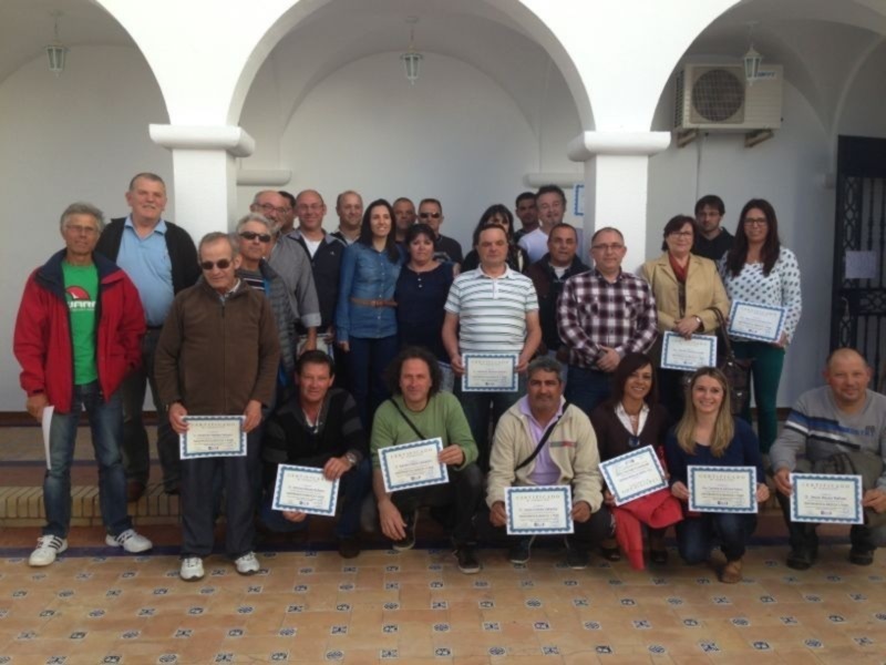 Concluido un nuevo curso de informática básica que ha contado con más de 40 alumnos y alumnas(Chipiona)