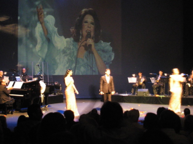 Espectacular homenaje a Marife de Triana en el Maestranza de Sevilla 