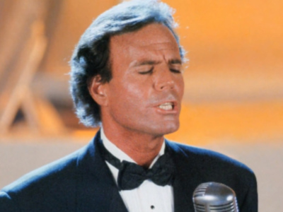 FELIZ CUMPLEAÑOS A JULIO IGLESIAS