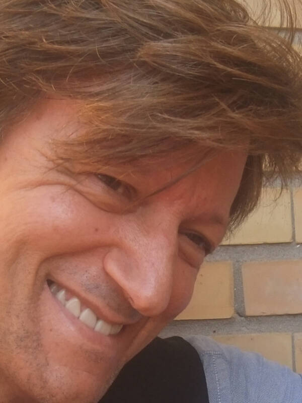 POR MÍ SÍ PASAN LOS AÑOS