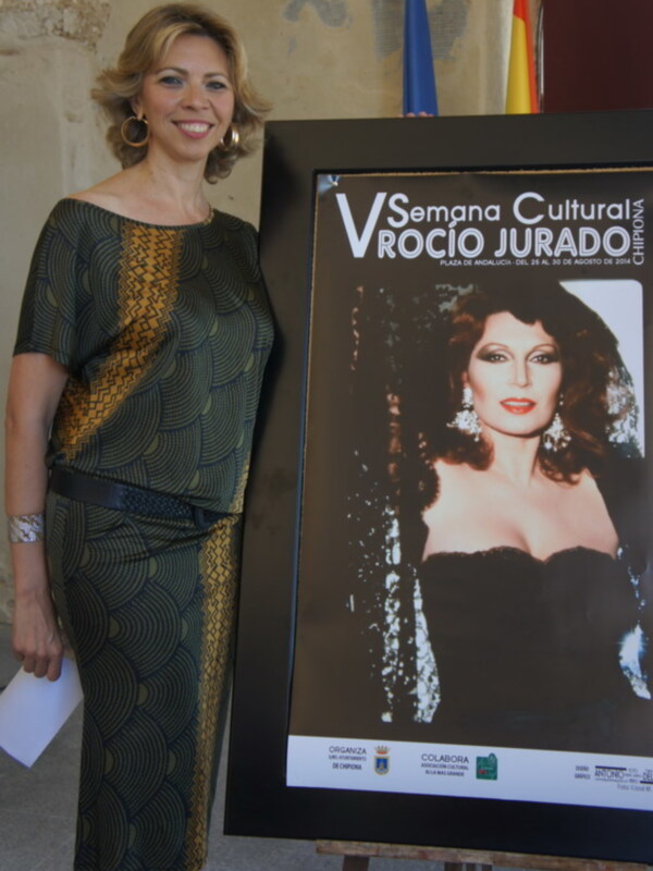 Marina Bernal exaltará el 25 de Agosto en Chipiona la figura de Rocío Jurado en la V Semana Cultural. 