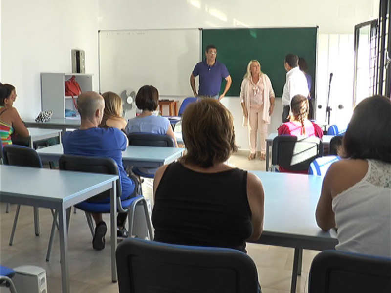 20 desempleados comienzan un curso de alemán básico promovido por Fomento Económico.(Chipiona)