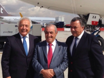 Los del Rio celebran su 50 aniversario bautizando con su nombre un avión