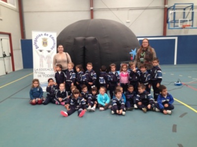 Davinia Valdés anuncia que el planetario móvil de la Obra Social La Caixa mostrará el universo a cientos de escolares(Chipiona)  