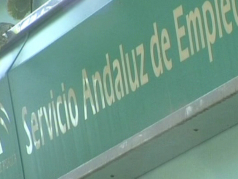 Chipiona cierra 2014 con nueve parados más que 2013 pero menos que en 2012 y 2011.