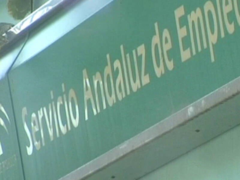 Enero cierra con 54 desempleados más pero 20 menos que hace un año(Chipiona) 