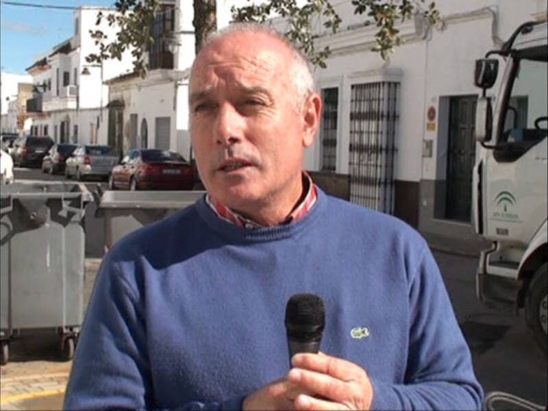 Manuel Rodríguez anuncia un nuevo avance en el reciclaje con la retirada de aparatos eléctricos y electrónicos(Chipiona)
